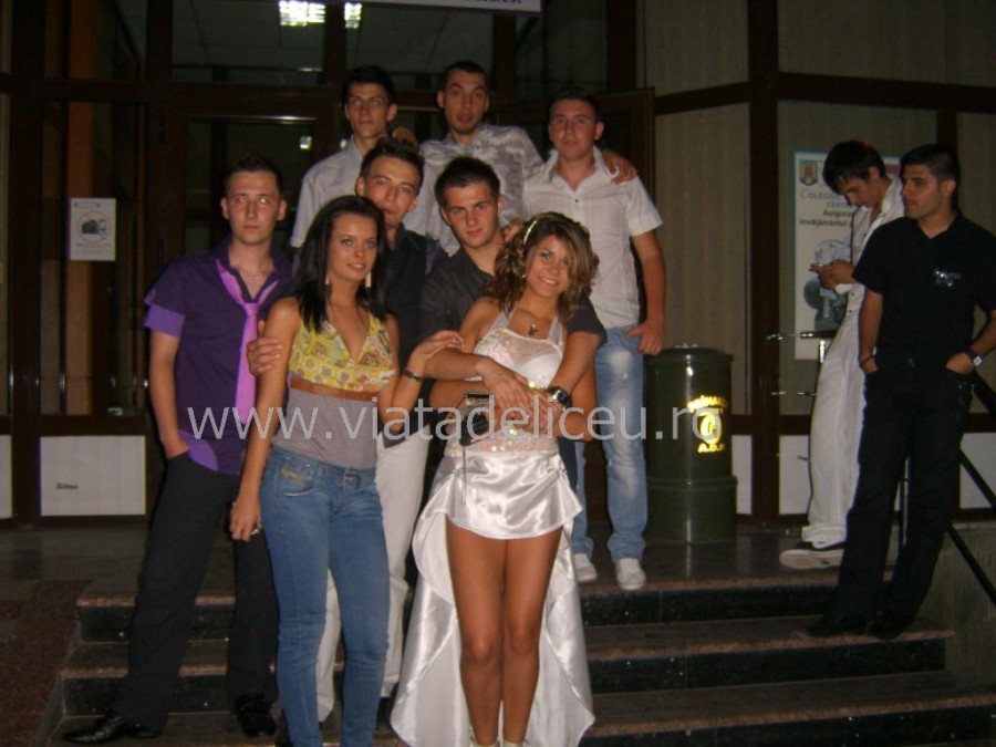 poze-banchet-liceul-grigore-cerchez-4