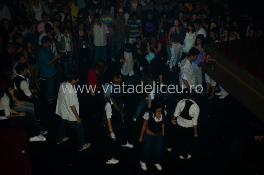 poze-de-la-petrecerea-michael-jackson-13