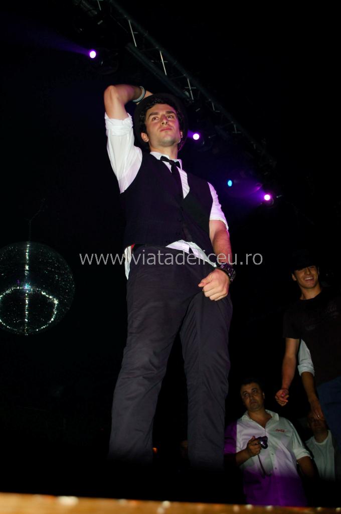 poze-de-la-petrecerea-michael-jackson-35